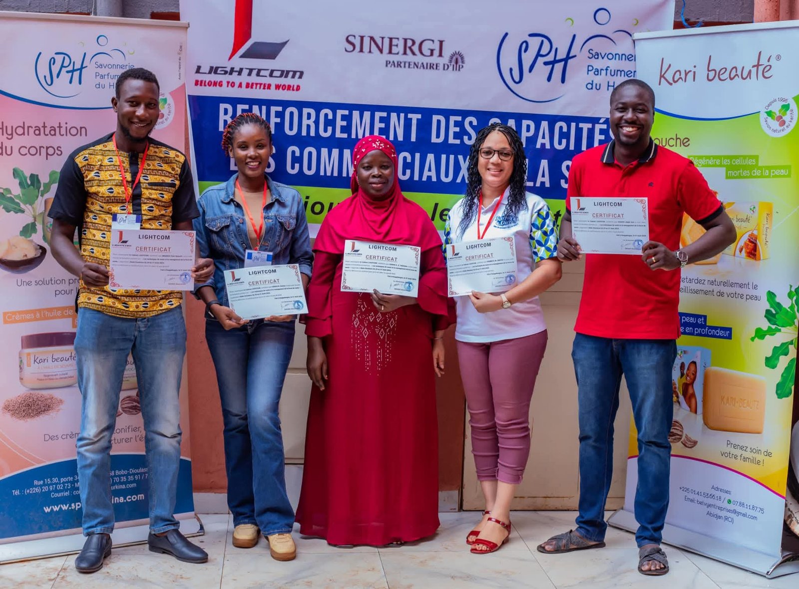 Remise de certificats LIGHTCOM